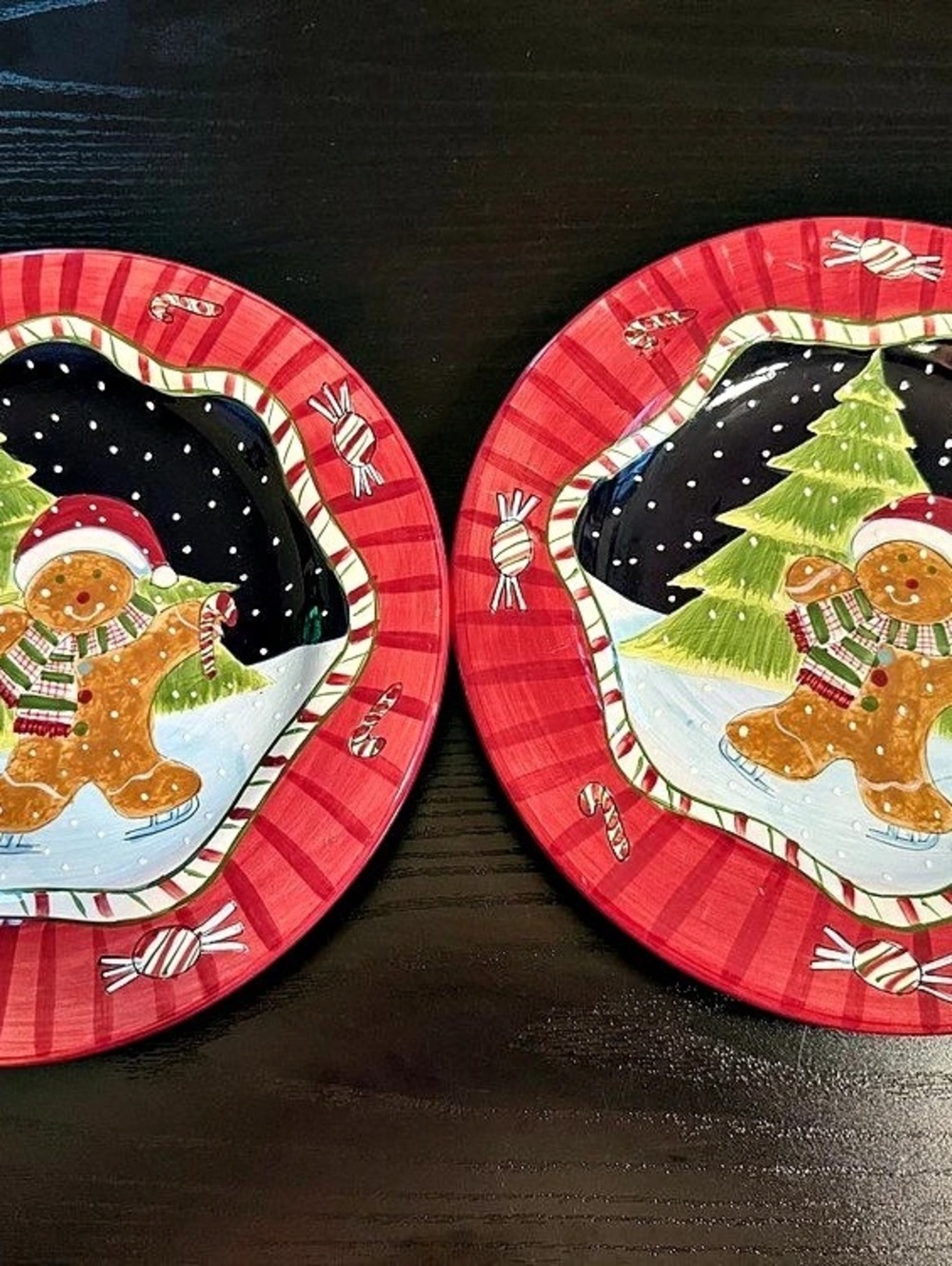 Gates Ware by Laurie Gates Gingerbread Christmas plates set of 2